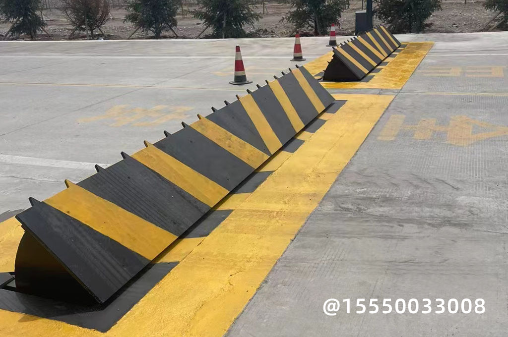 學(xué)校實(shí)驗(yàn)室防護(hù)路障機(jī)